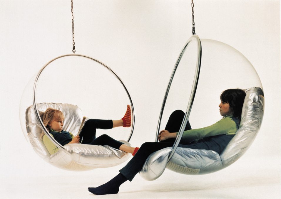 bubble chairs 956x678 1